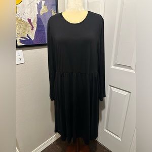 Long Sleeve Black Dress